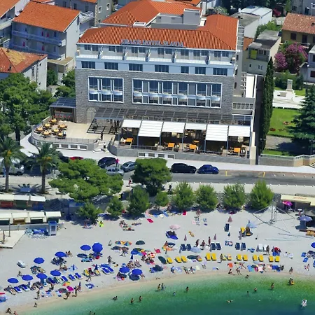 Grand Slavia - Adults Only
